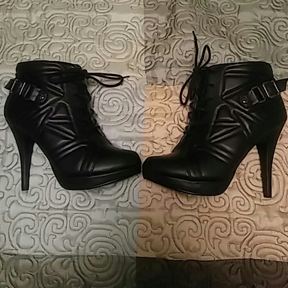 👢Ankle Boots w/heels